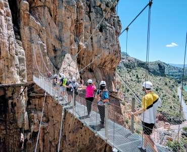 Andalusia in treno: 7 giorni da sogno tra sole, flamenco e tapas